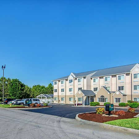 Quality Inn & Suites I-81 Exit 7 Bristol Exterior photo